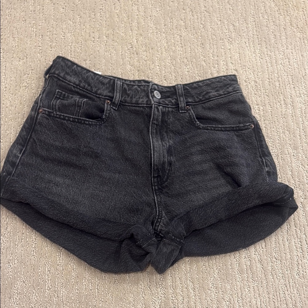 PacSun Black Jean Shorts High-Waisted Relaxed Fit